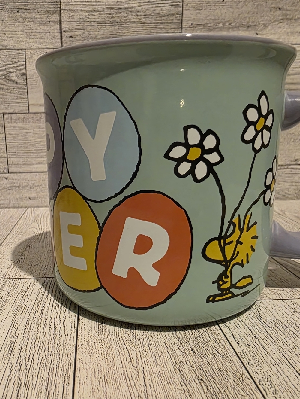 Peanuts Snoopy Ceramic Mug in Light Green and Yellow Accents - Picture 3 of 4